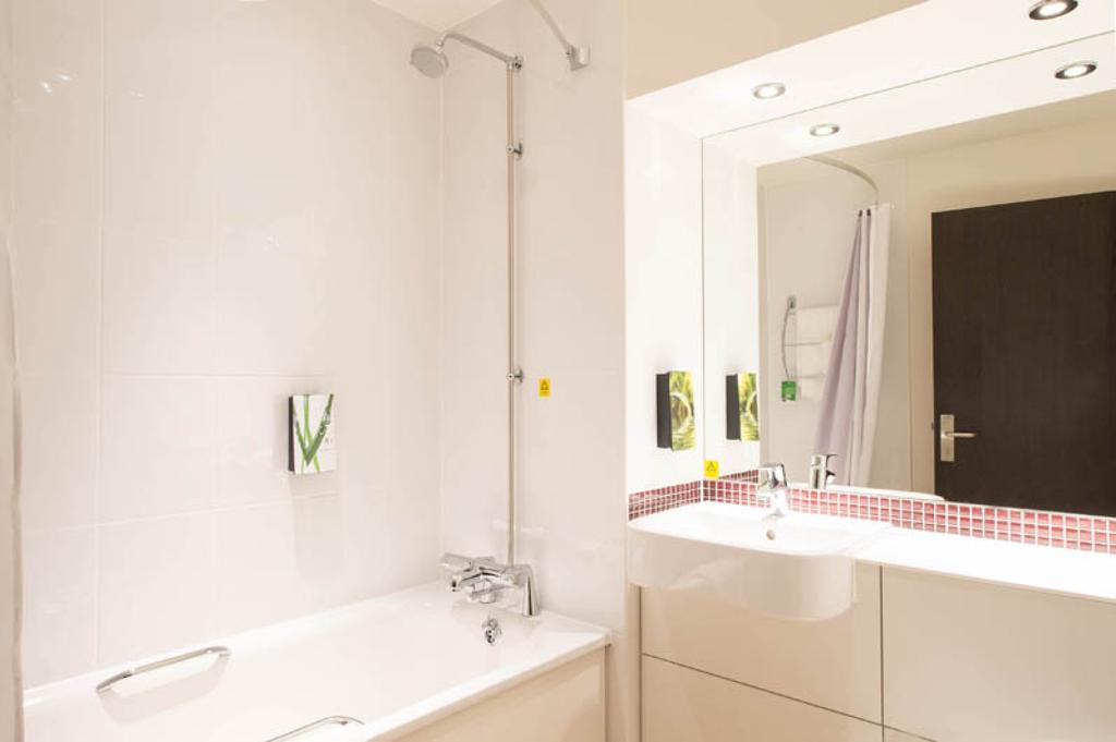 Premier Inn Southampton West Ower Esterno foto